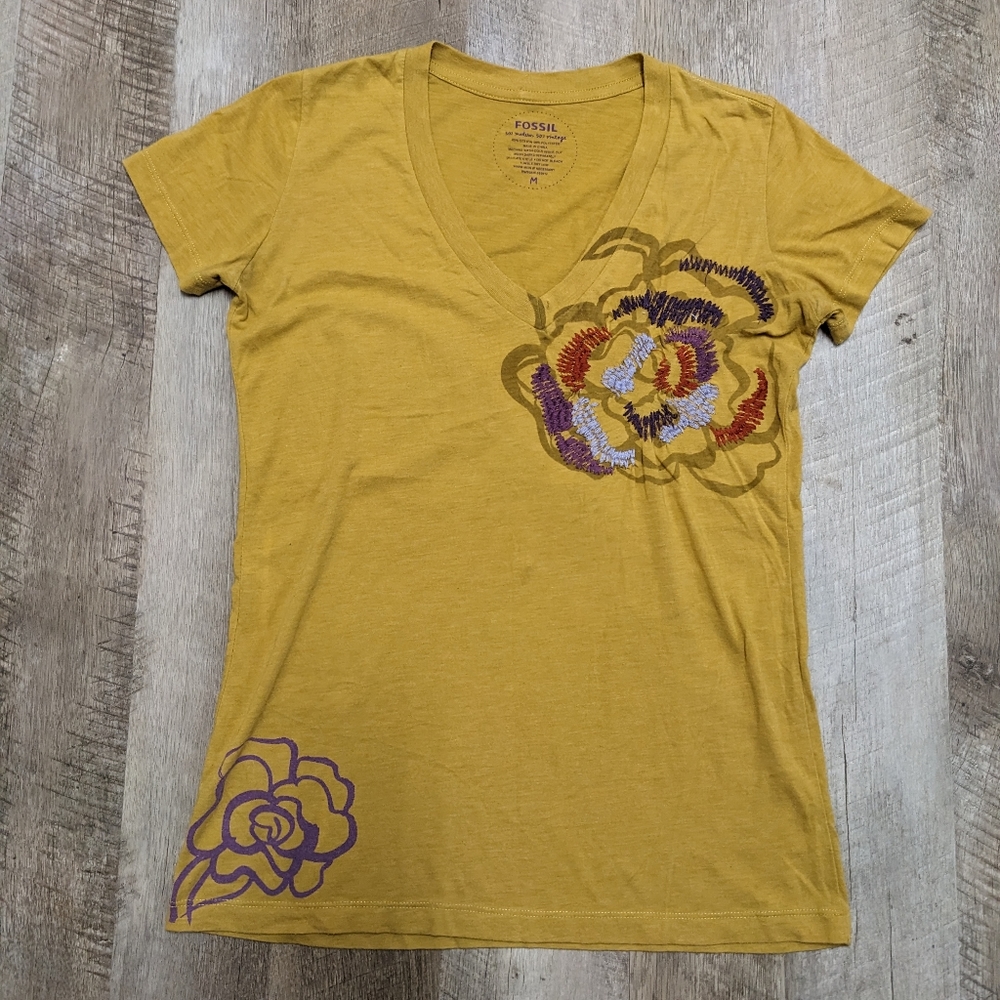 Fossil Mustard Yellow Floral V-Neck Short Sleeve Tee